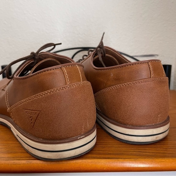 Men's Guess Brown Oxford Faux Leather Shoes size 12M - Picture 4 of 8